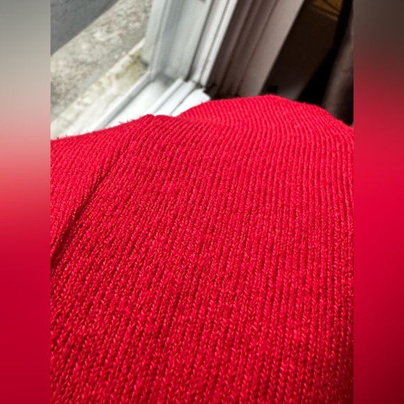 EQ- red sweater plaid colourful trim. Slight pilling. Beautiful sweater - Picture 8 of 9
